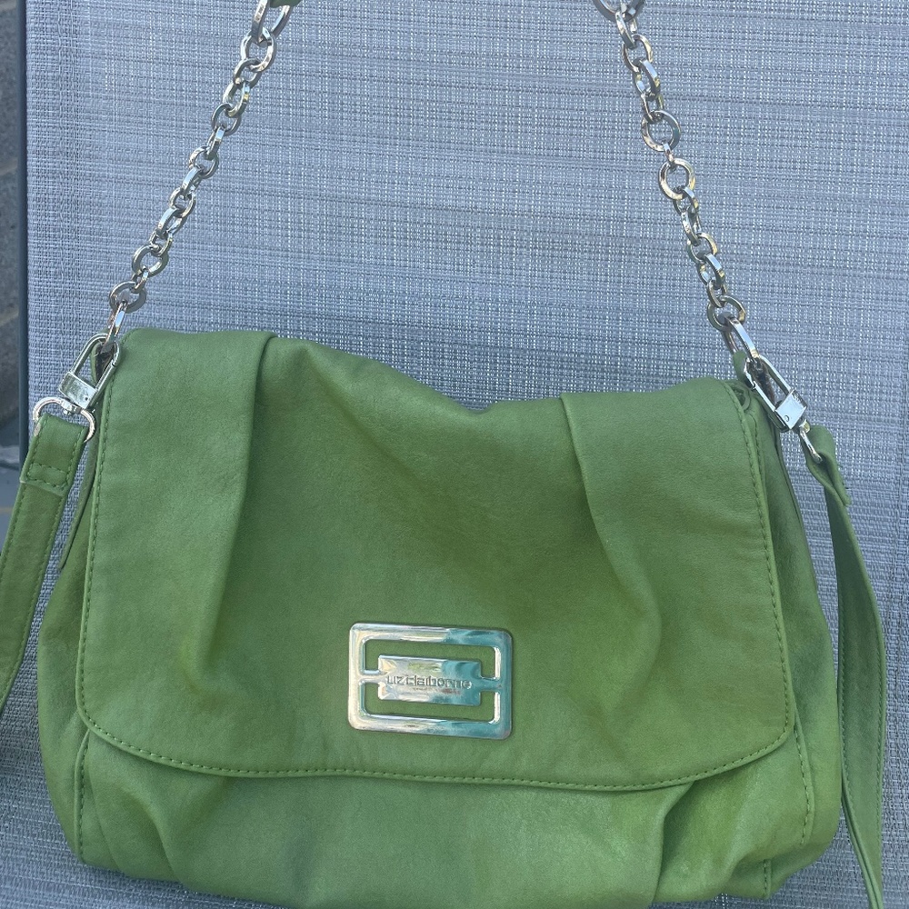 Green purse